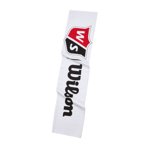 WGA900005 2 WILSON TOUR TOWEL WH png cq5dam web 2000